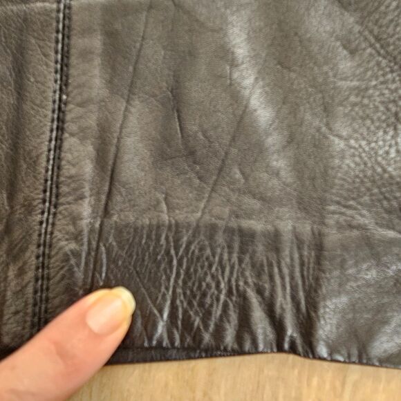 SYNERGY Black Genuine Leather Midi Pencil Skirt Classic Vintage Womens Size 12 - Picture 12 of 16